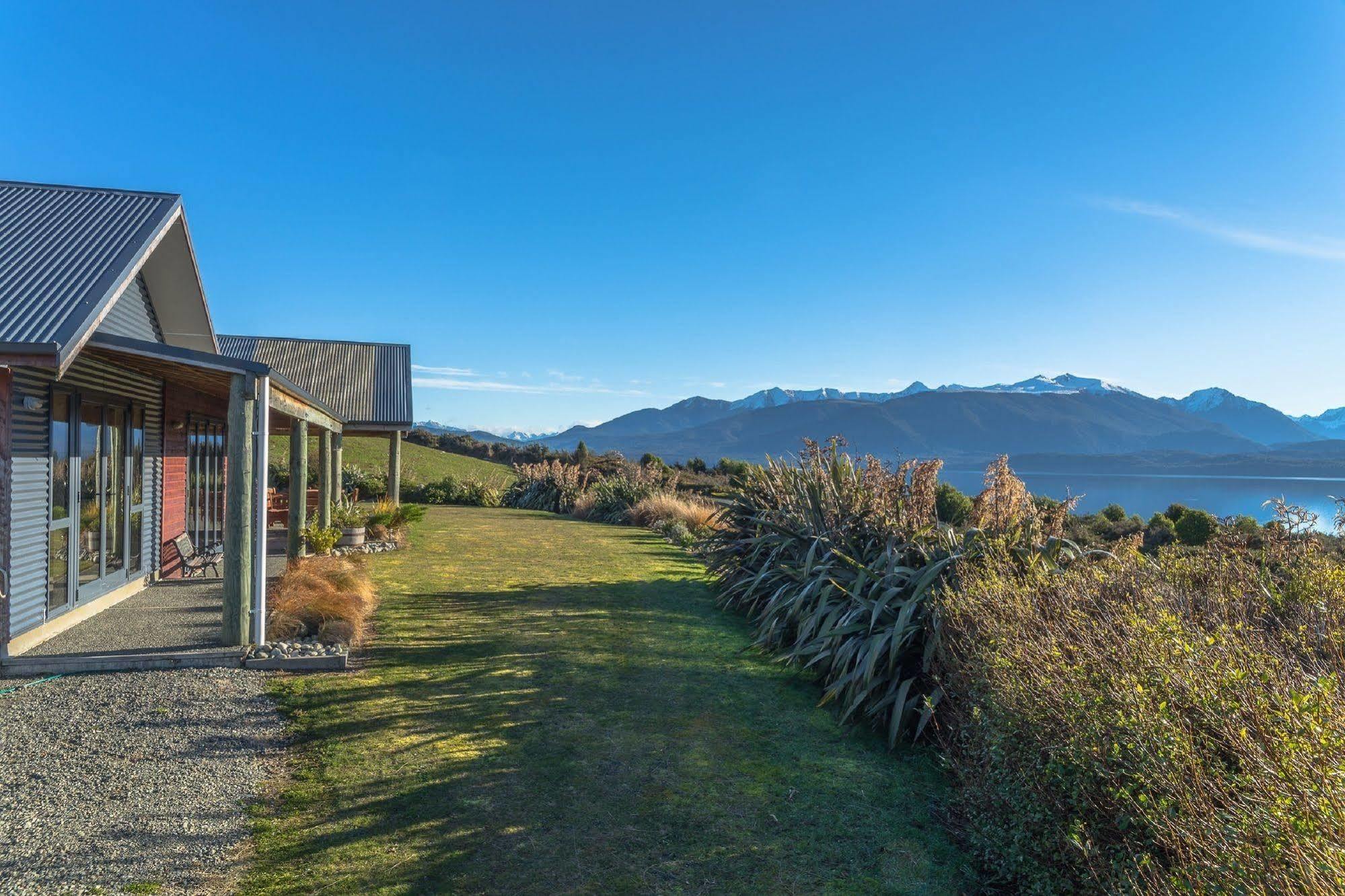Loch Vista Bed & Breakfast テアナウ エクステリア 写真