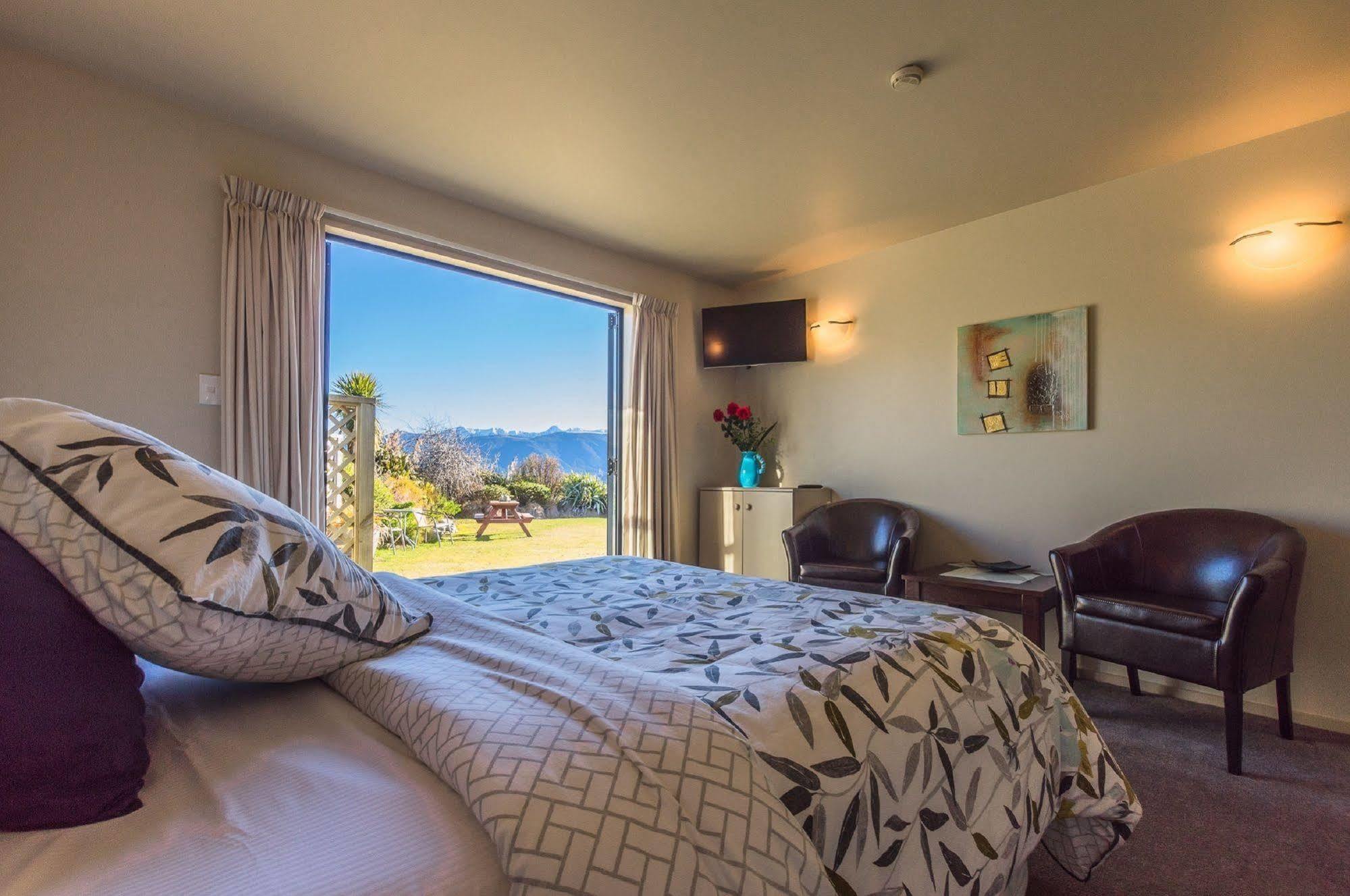 Loch Vista Bed & Breakfast テアナウ エクステリア 写真