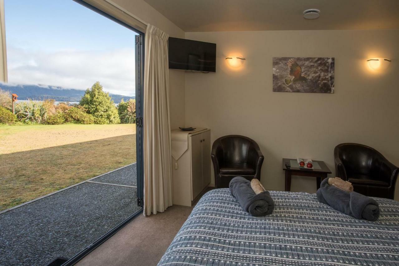 Loch Vista Bed & Breakfast テアナウ エクステリア 写真